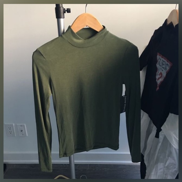 BNWT American apparel green turtleneck long sleeve - Picture 2 of 2